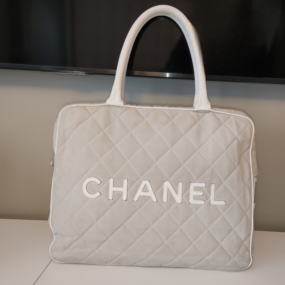 CHANEL  SPORTS LINE GRAY Quilted Tote Bag